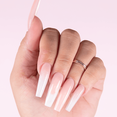 kiara-sky-cover-acrylic-nail-powder-glistening-snow-dmcv016-t3v_400x